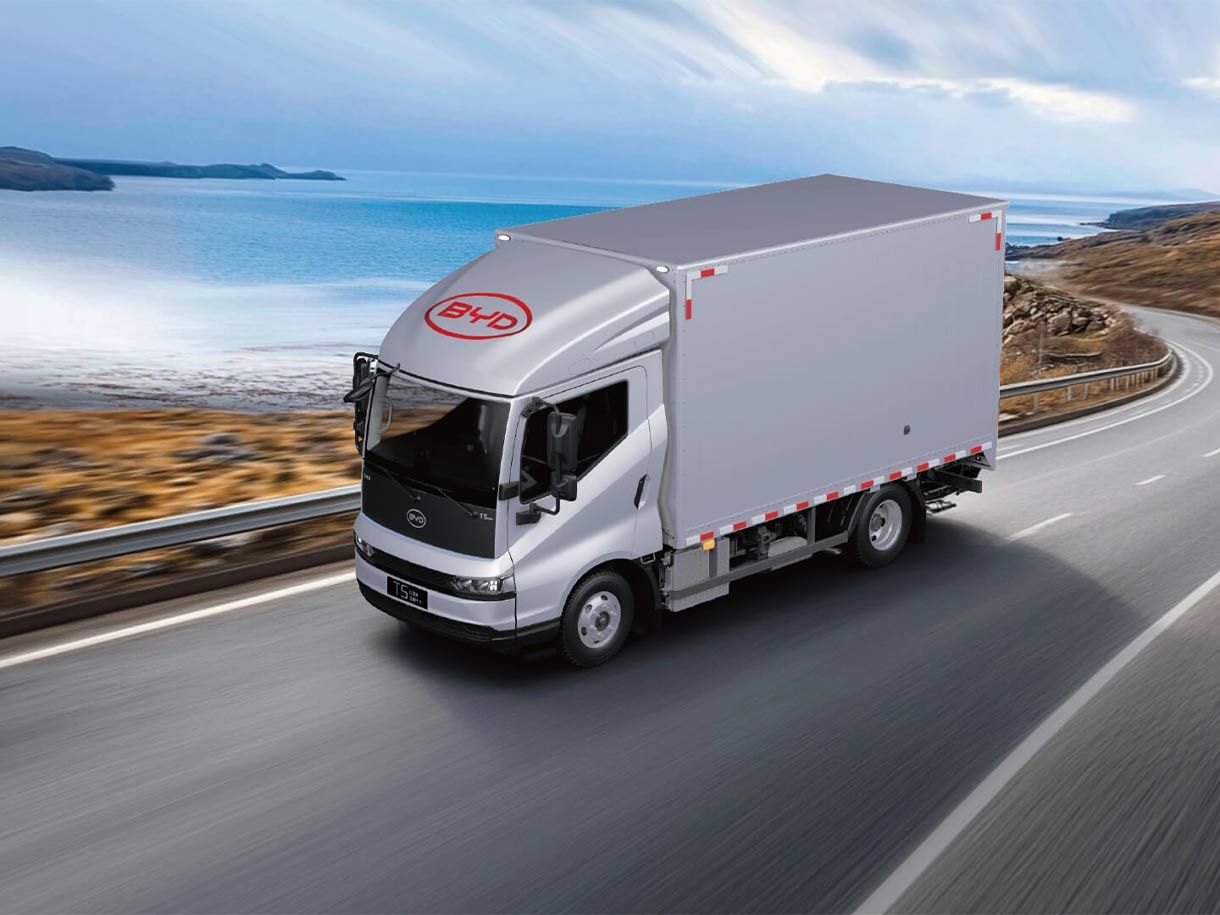 Energy efficient BYD T5-DM