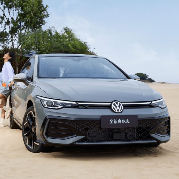 Volkswagen Golf 2025 Facelift 300TSI R-Line Sedan 1.5T 160HP L4 7-Speed DCT 5-door 5-Seat Hatchback Petrol Compact Passenger Car