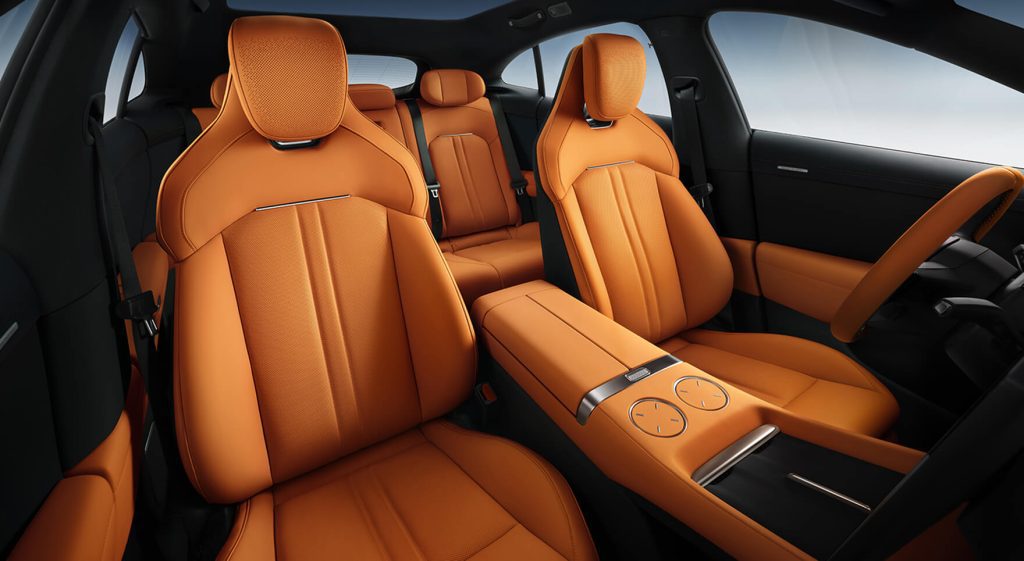 Xiaomi YU7-Interior-coral orange