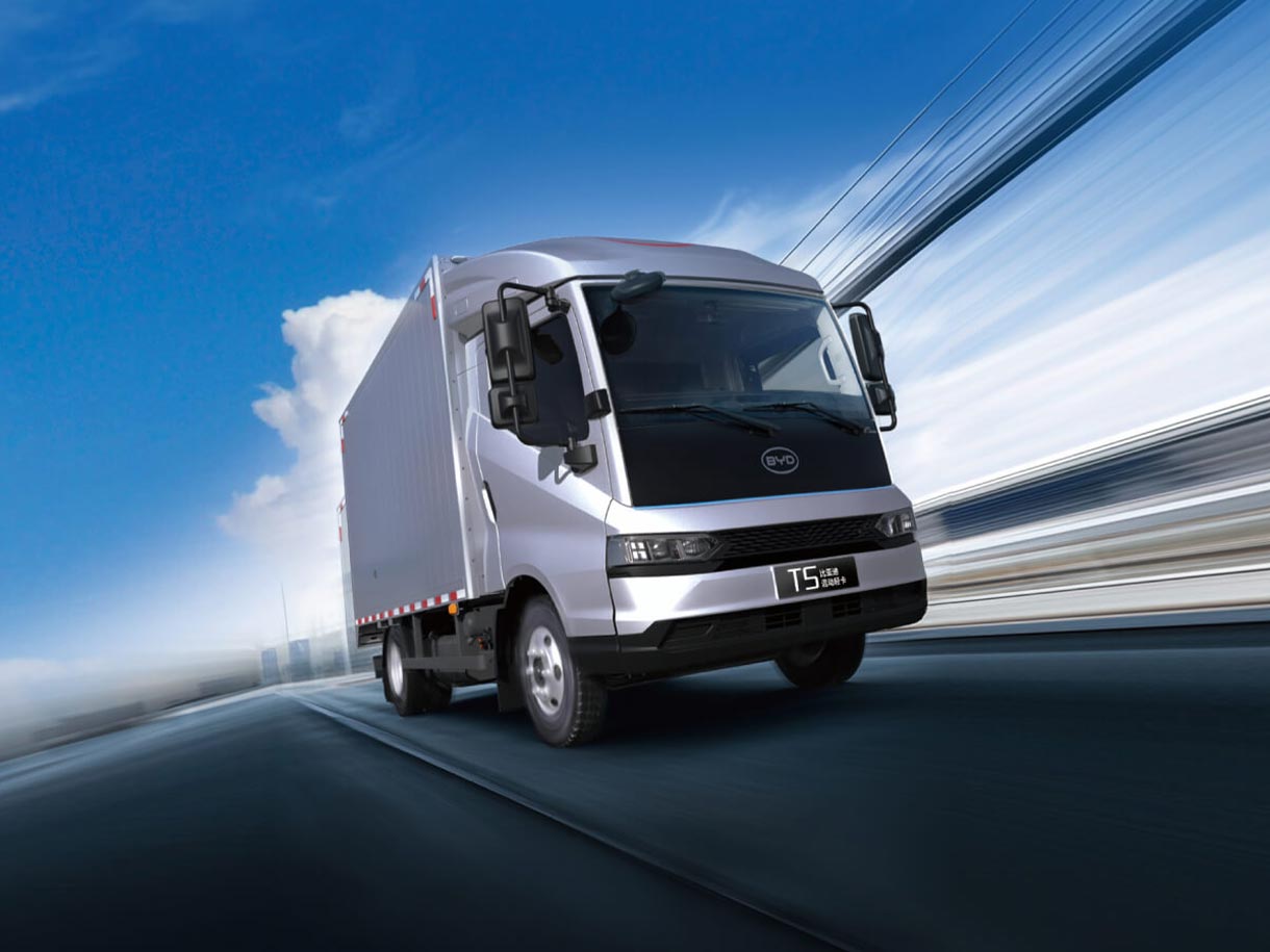 view of BYD T5-DM Hybrid commercial light truck